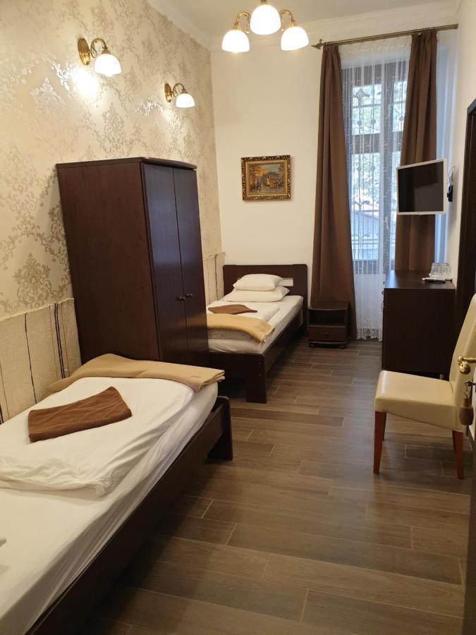 Kastelykert Fogado Hotel Szeged Buitenkant foto