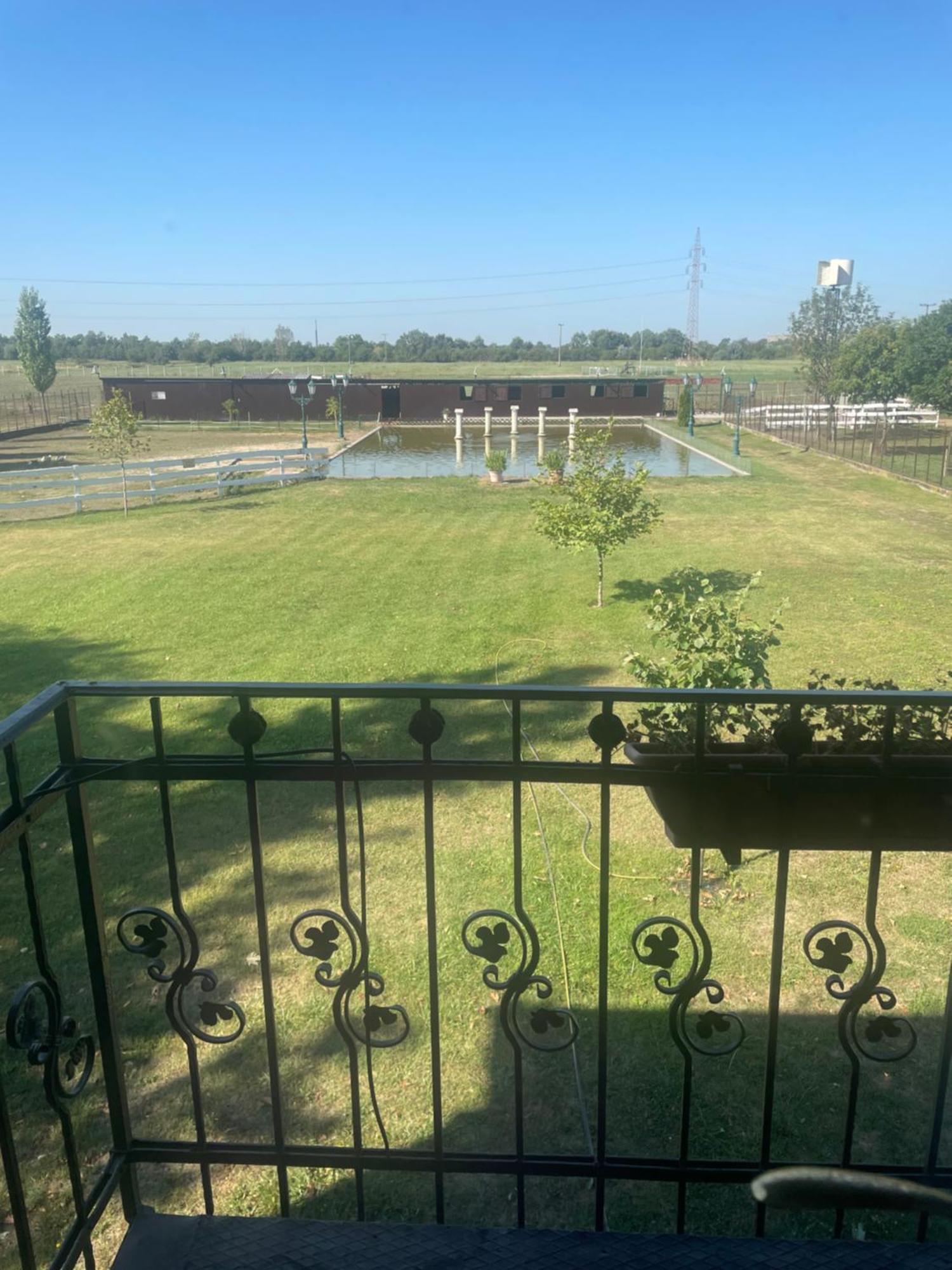 Kastelykert Fogado Hotel Szeged Buitenkant foto