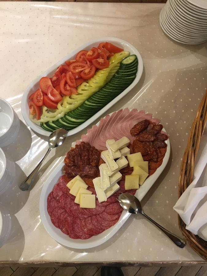 Kastelykert Fogado Hotel Szeged Buitenkant foto