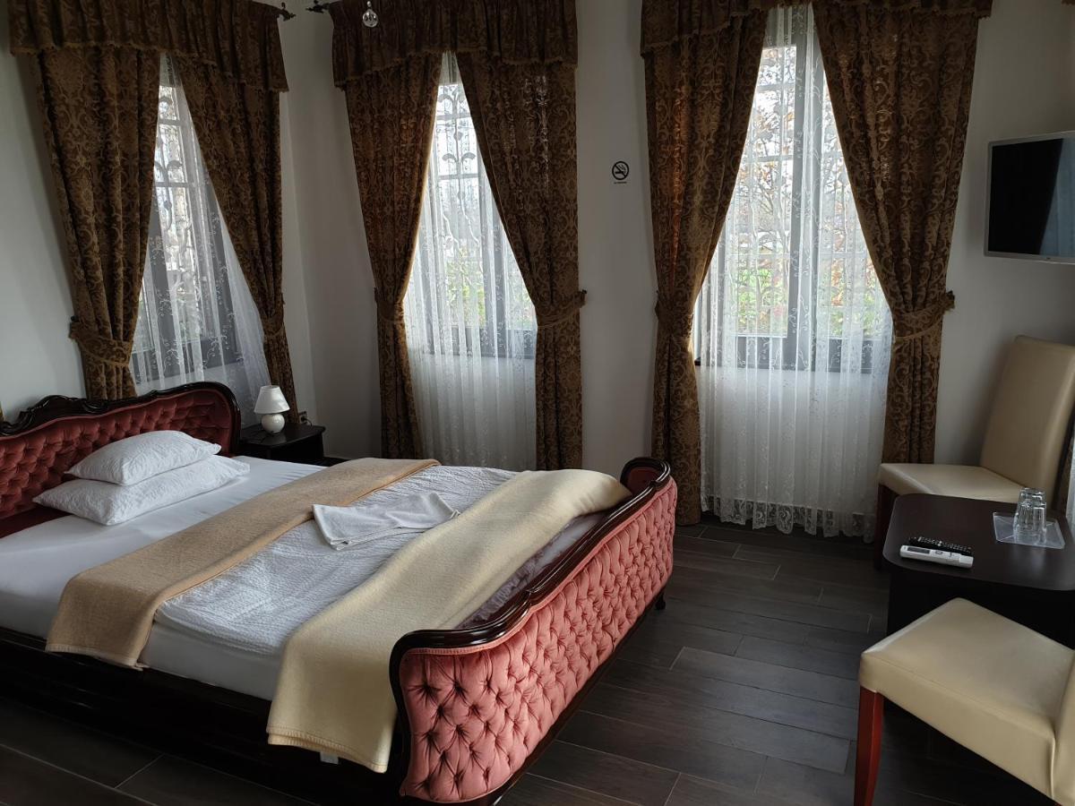 Kastelykert Fogado Hotel Szeged Buitenkant foto